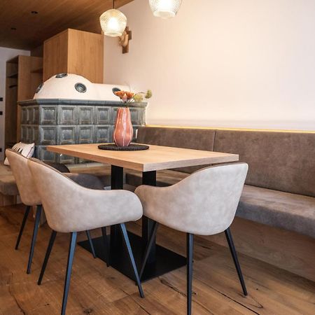Aparthotel Zum Schloessl Villa Ottone Extérieur photo