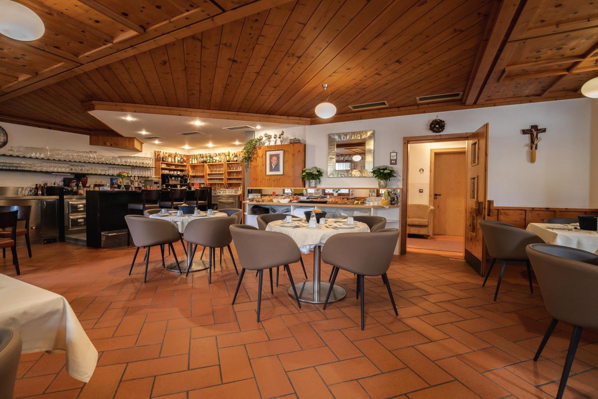 Aparthotel Zum Schloessl Villa Ottone Extérieur photo