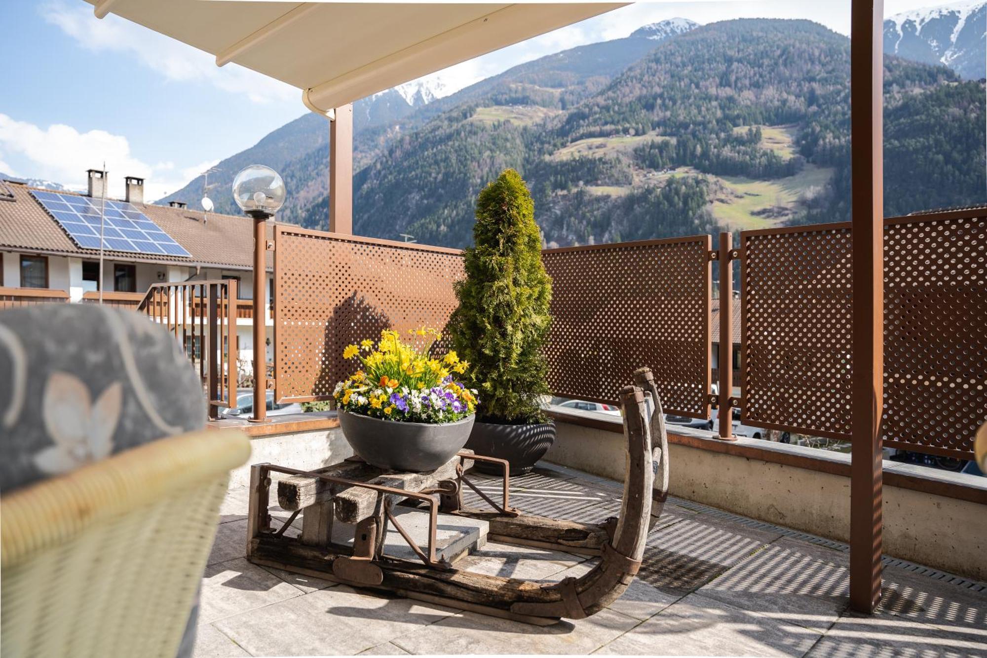 Aparthotel Zum Schloessl Villa Ottone Extérieur photo